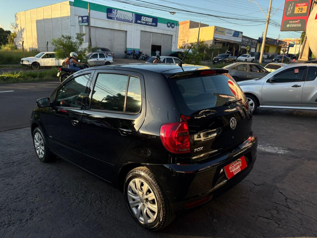 VOLKSWAGEN Fox - Foto