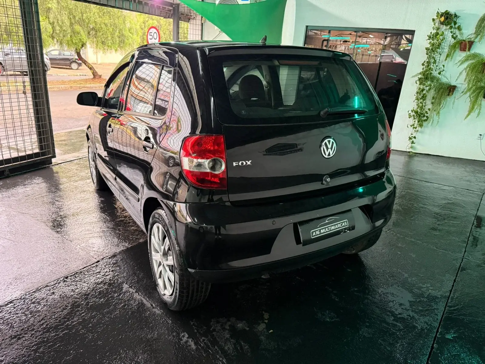 VOLKSWAGEN Fox - Foto