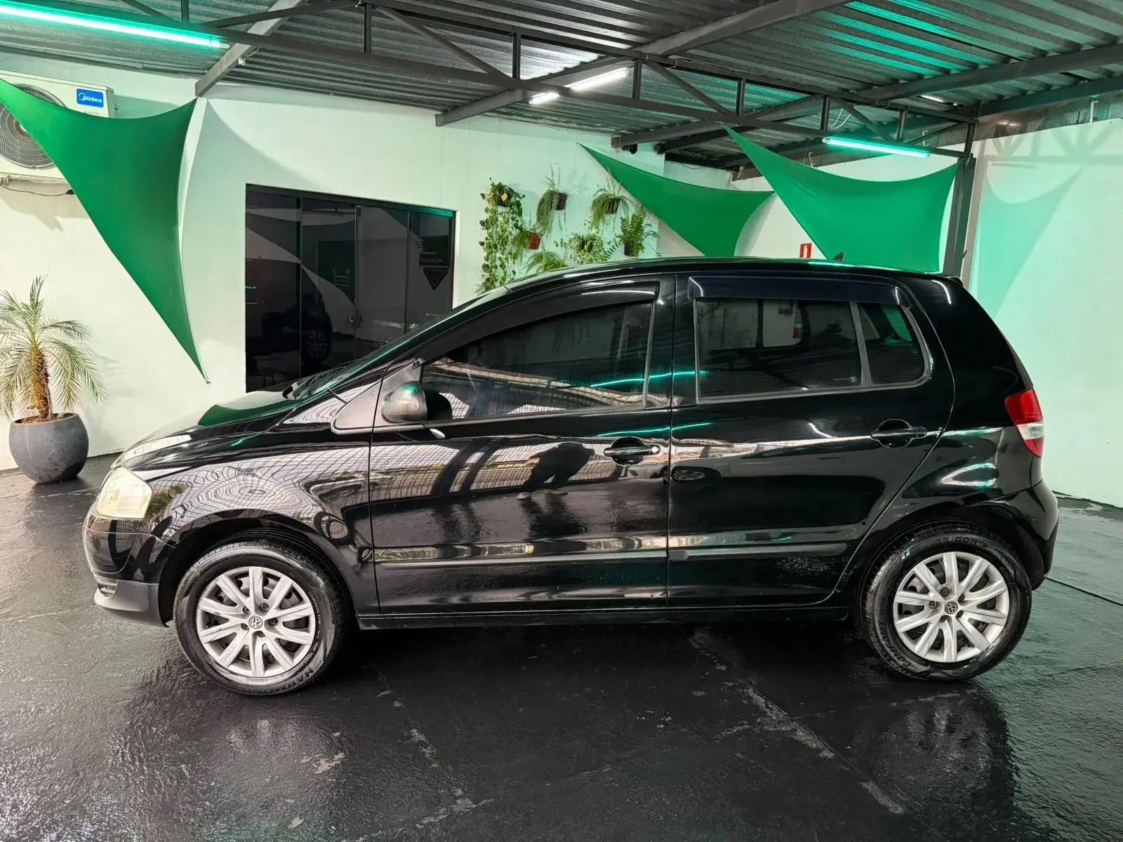 VOLKSWAGEN Fox - Foto