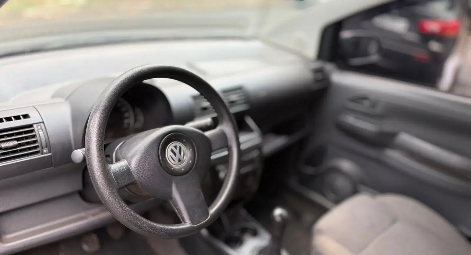 VOLKSWAGEN Fox - Foto