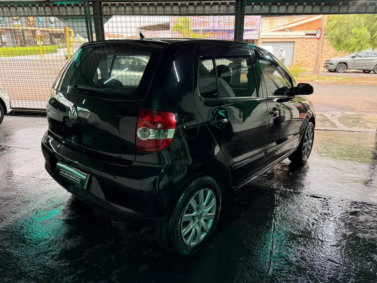 VOLKSWAGEN Fox - Foto