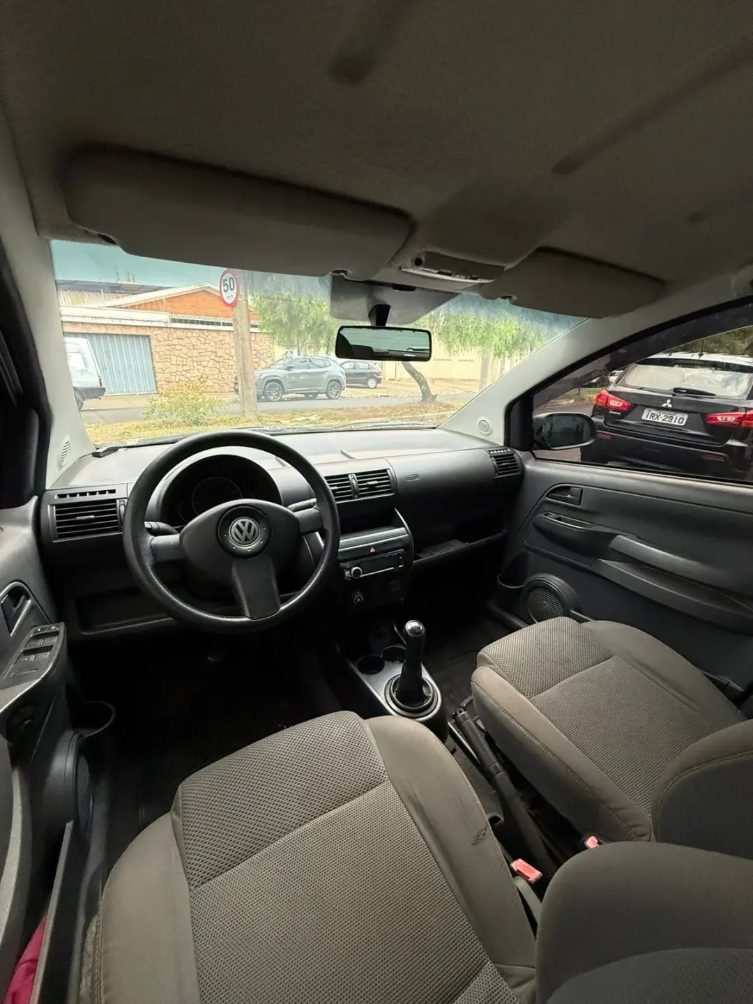 VOLKSWAGEN Fox - Foto