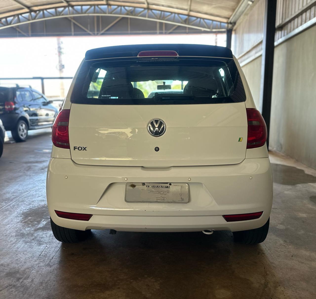 VOLKSWAGEN Fox - Foto