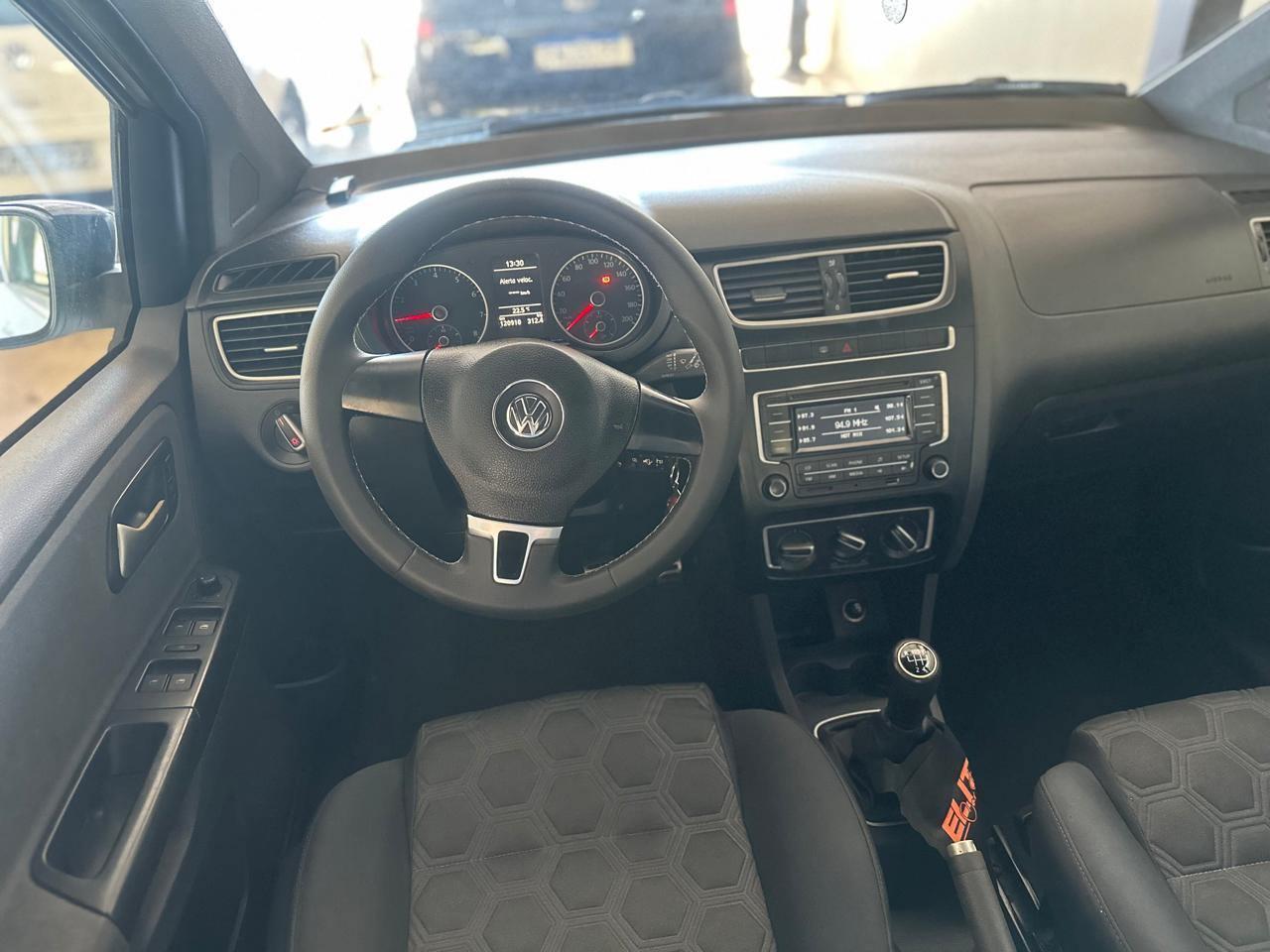 VOLKSWAGEN Fox - Foto
