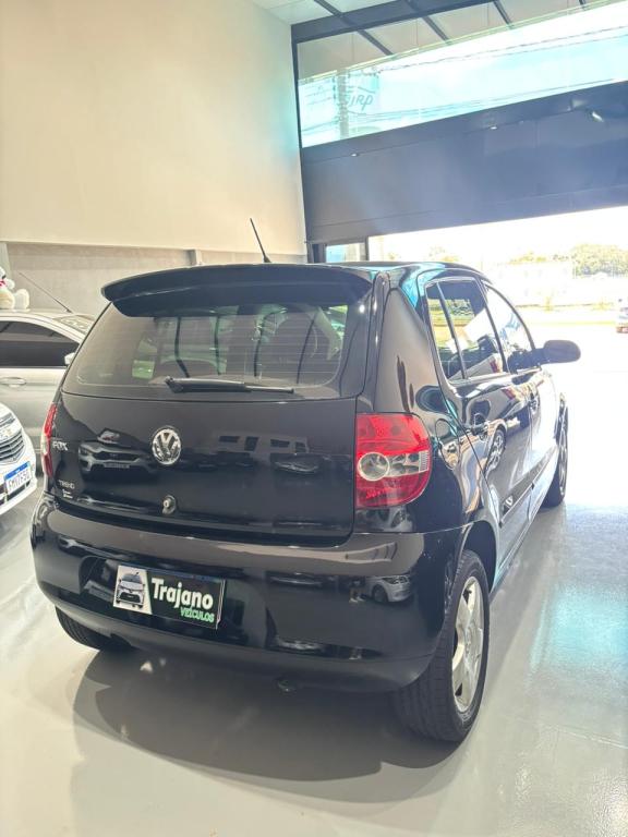 VOLKSWAGEN Fox - Foto