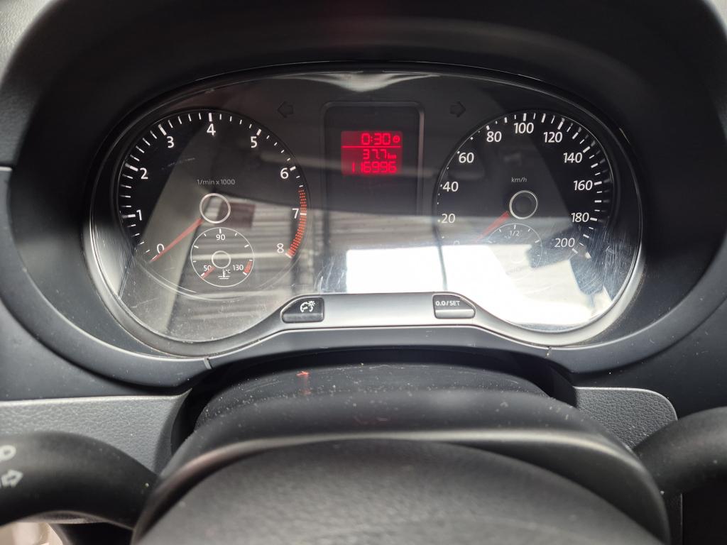 VOLKSWAGEN Fox - Foto