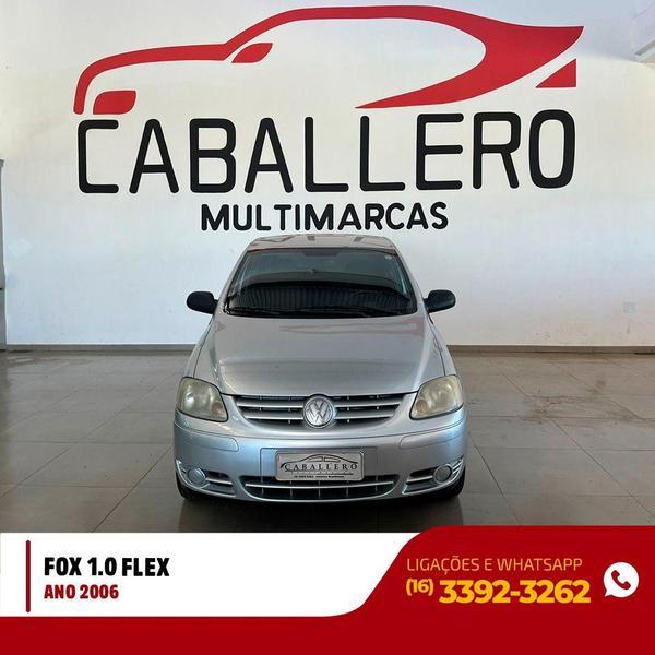 VOLKSWAGEN Fox - Foto