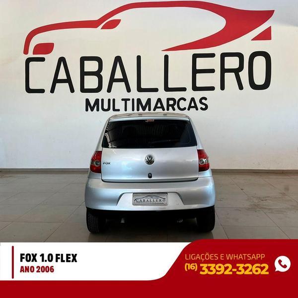 VOLKSWAGEN Fox - Foto