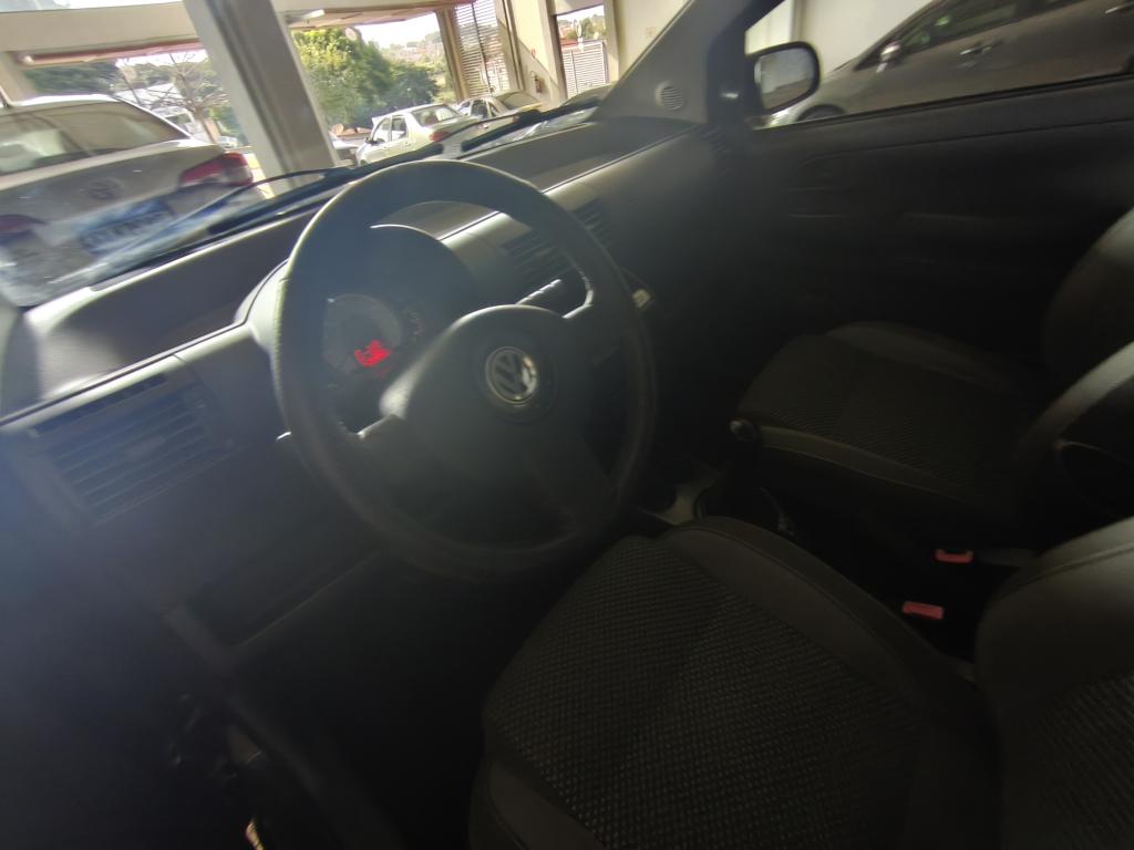 VOLKSWAGEN Fox - Foto