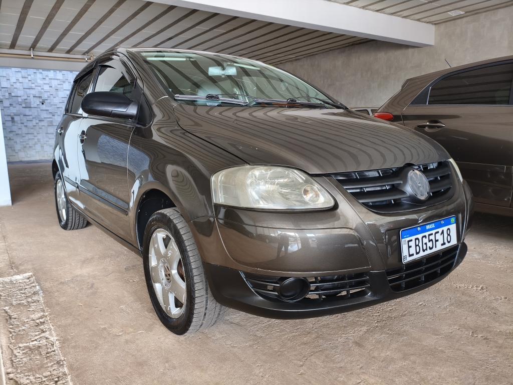 VOLKSWAGEN Fox - Foto