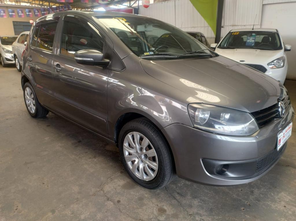 VOLKSWAGEN Fox - Foto