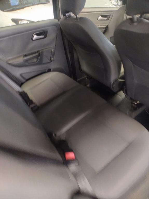 VOLKSWAGEN Fox - Foto