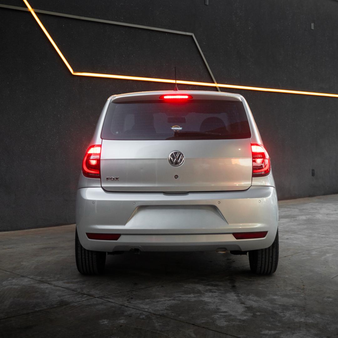 VOLKSWAGEN Fox - Foto