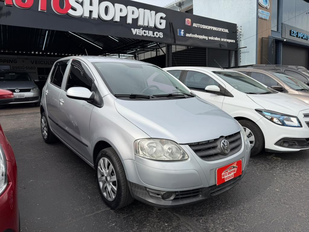 VOLKSWAGEN Fox - Foto