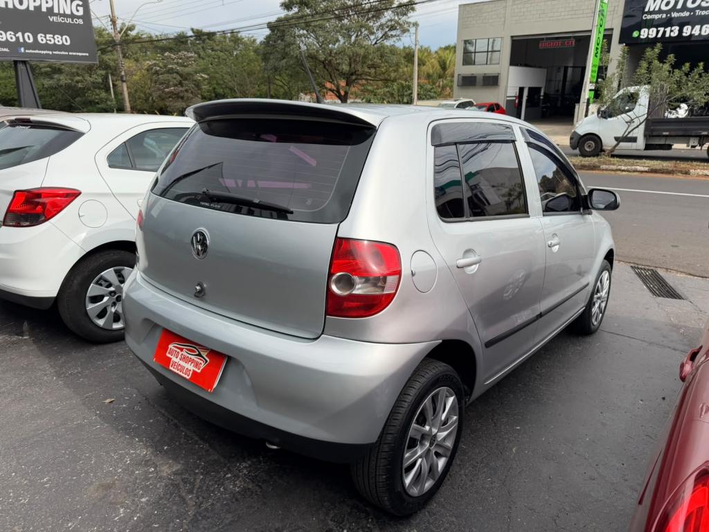 VOLKSWAGEN Fox - Foto