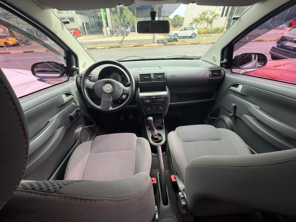 VOLKSWAGEN Fox - Foto