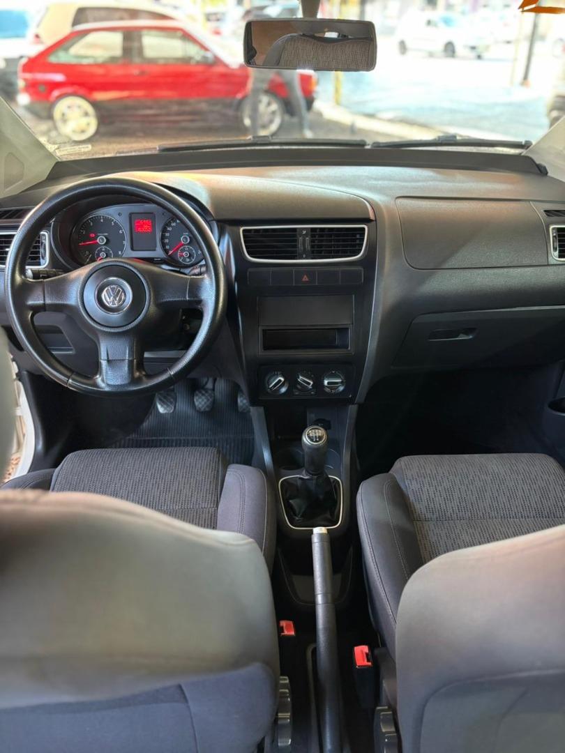 VOLKSWAGEN Fox - Foto