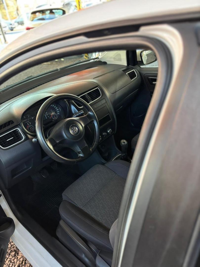 VOLKSWAGEN Fox - Foto