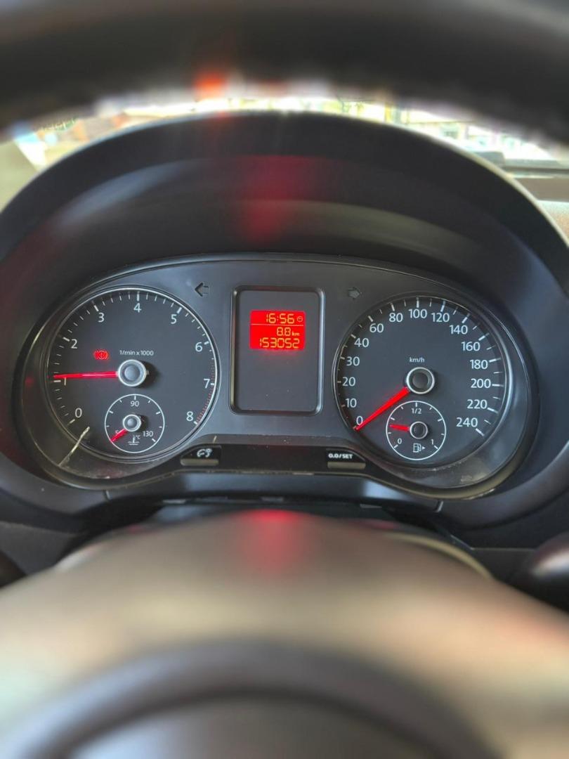 VOLKSWAGEN Fox - Foto