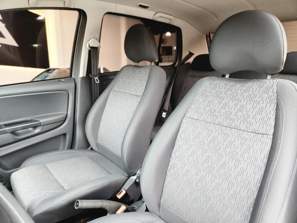 VOLKSWAGEN Fox - Foto