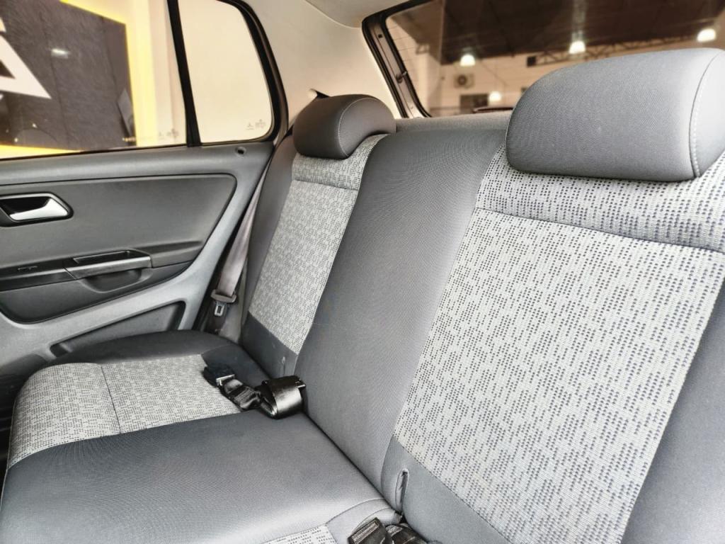 VOLKSWAGEN Fox - Foto