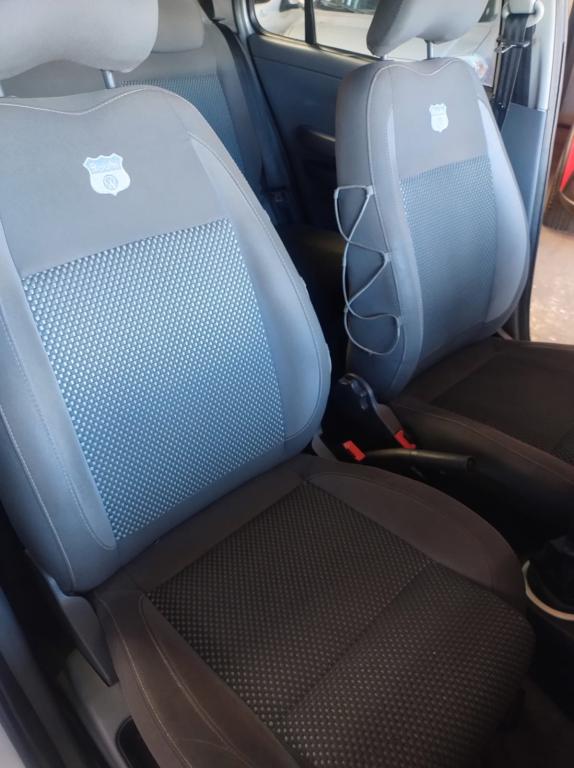 VOLKSWAGEN Fox - Foto