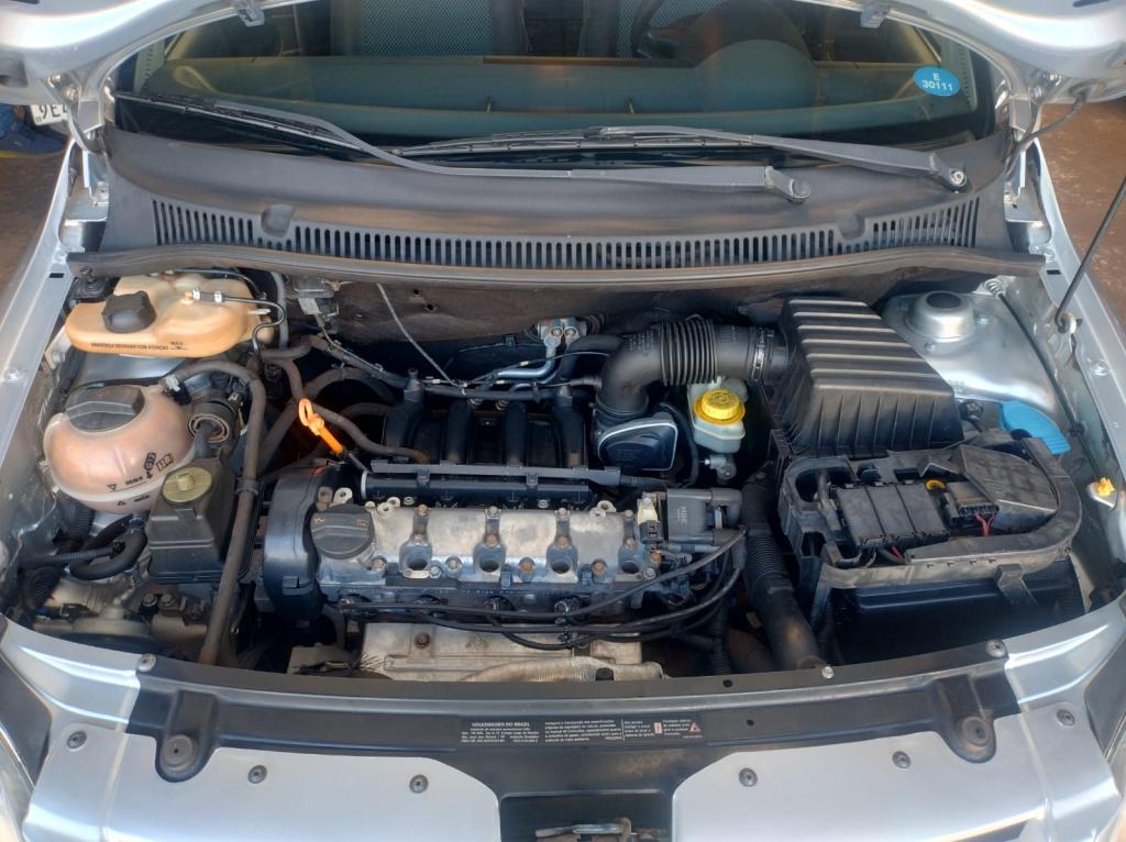 VOLKSWAGEN Fox - Foto