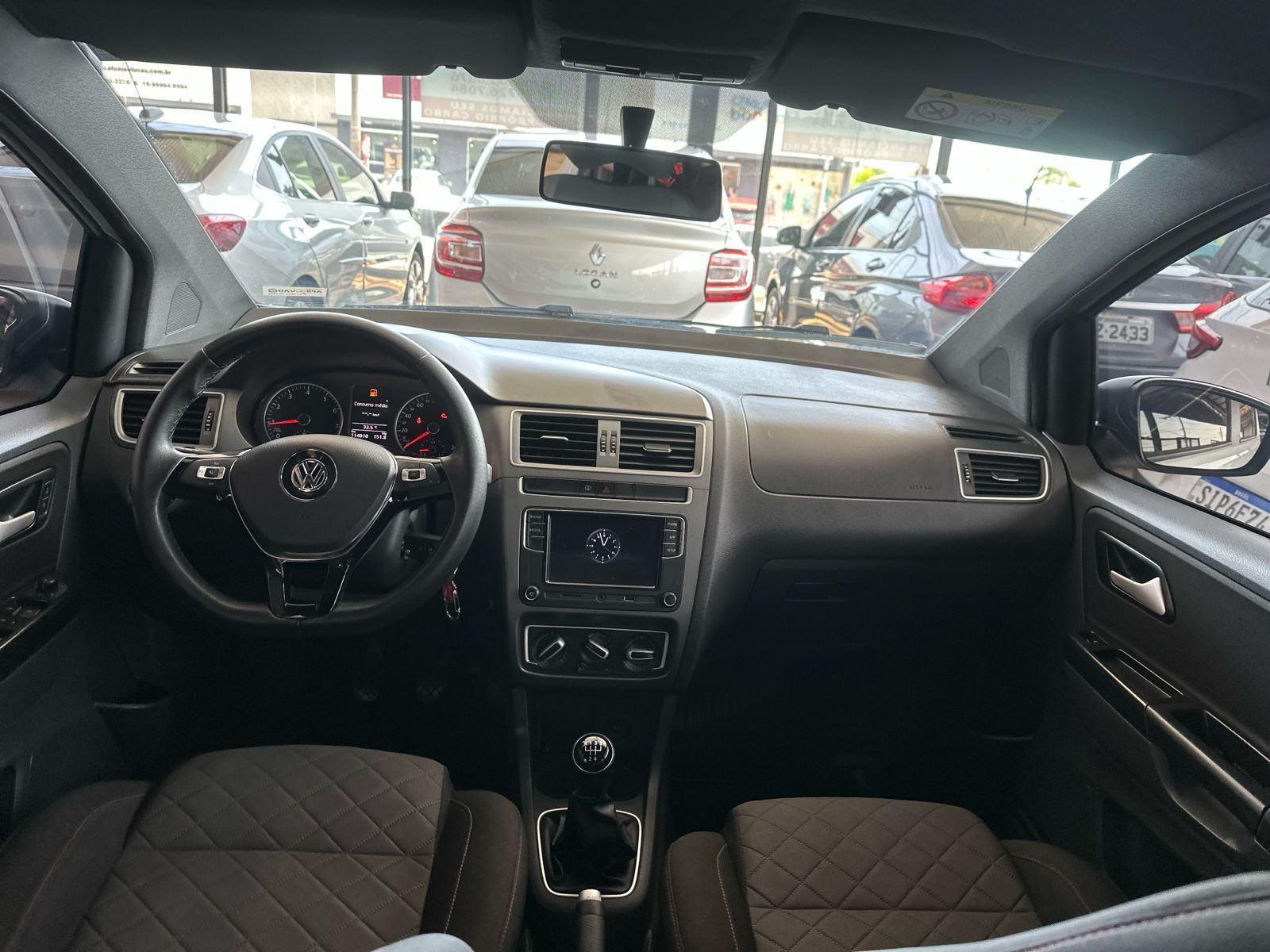 VOLKSWAGEN Fox - Foto