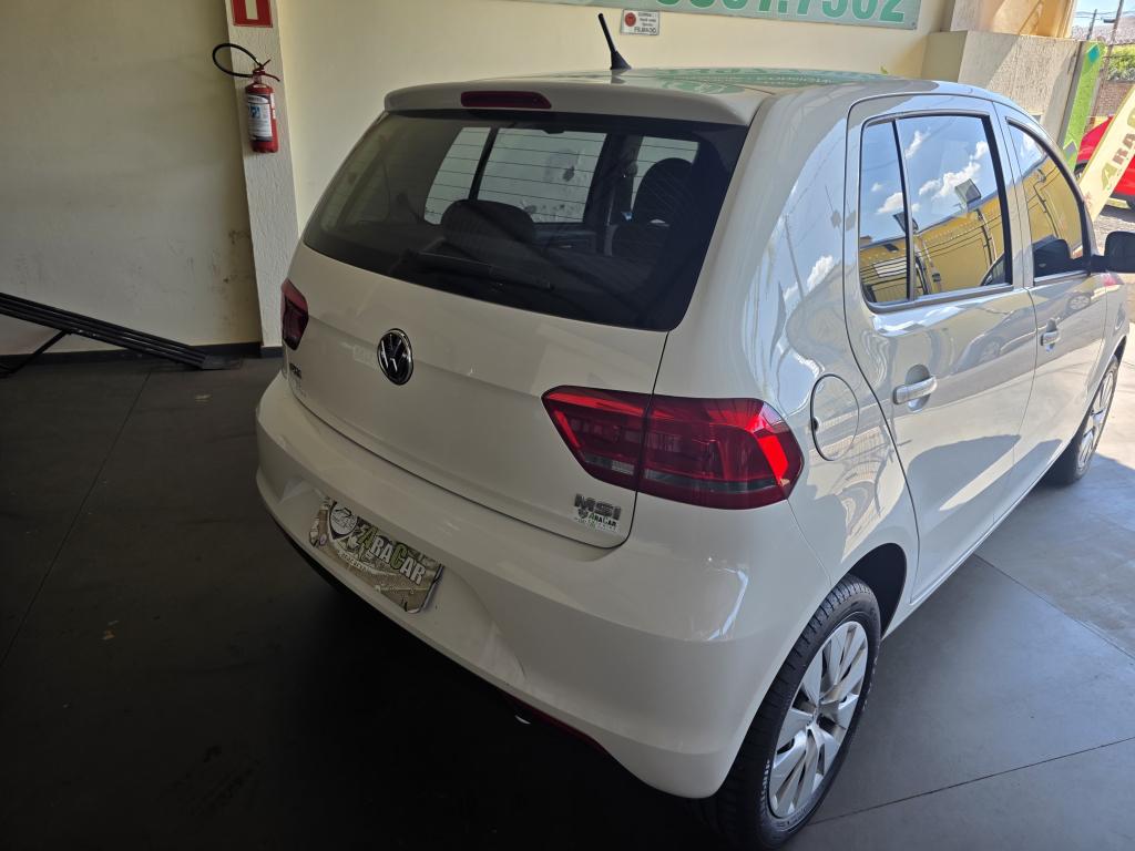 VOLKSWAGEN Fox - Foto