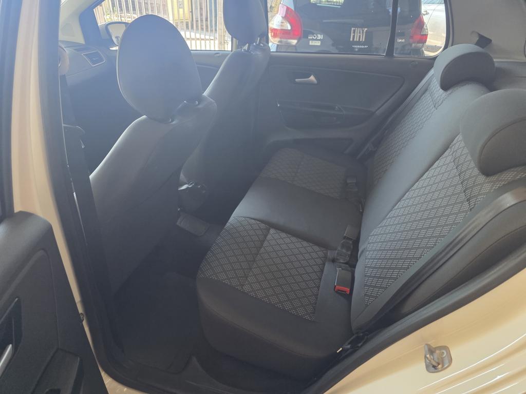 VOLKSWAGEN Fox - Foto