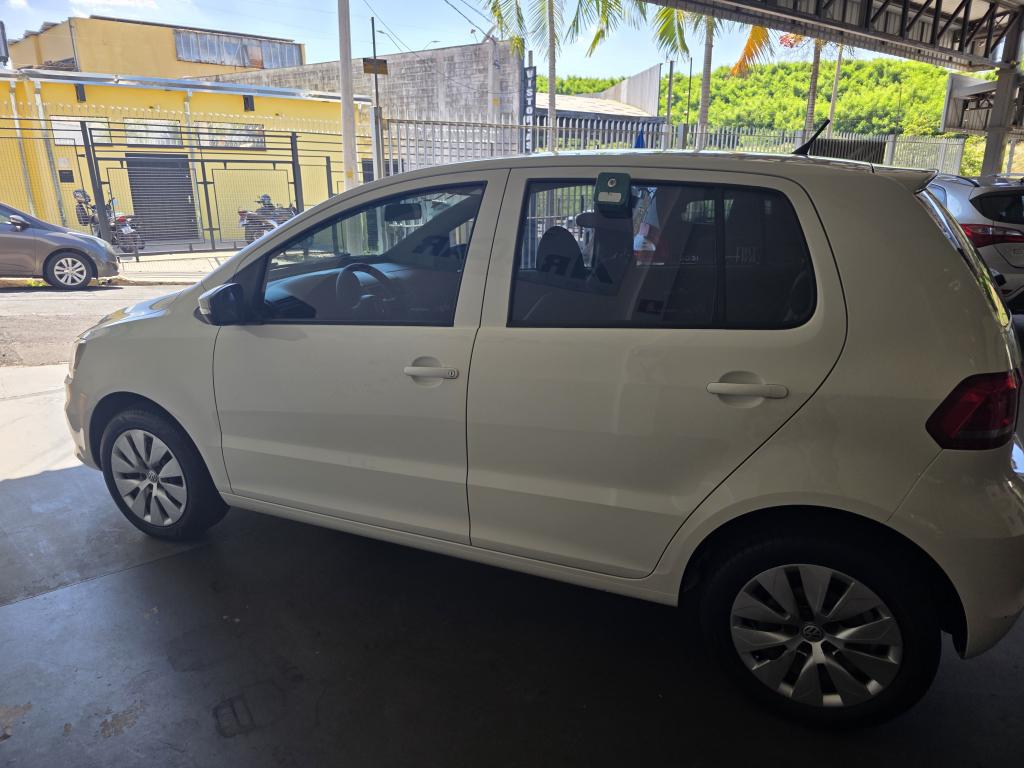 VOLKSWAGEN Fox - Foto