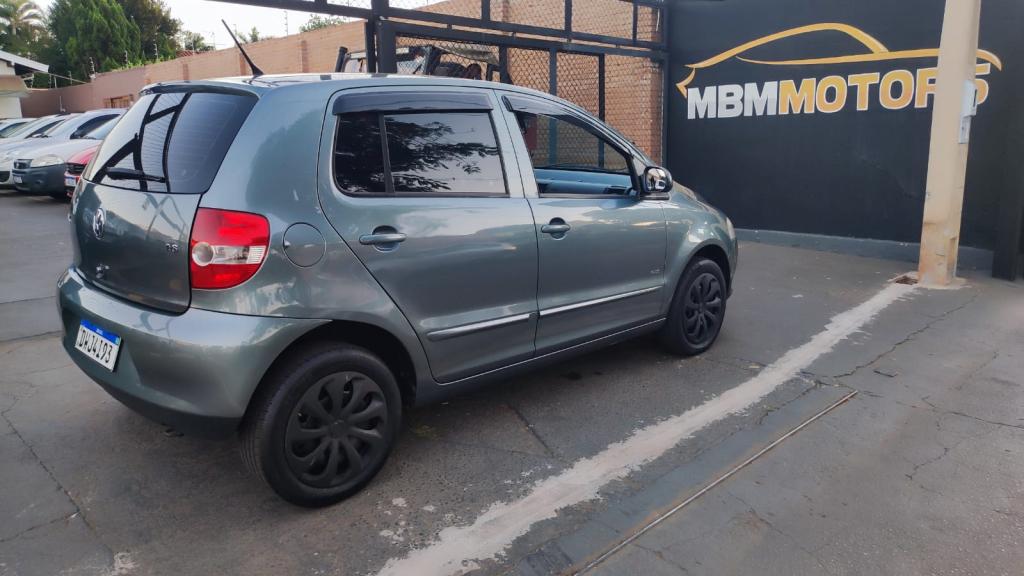 VOLKSWAGEN Fox - Foto