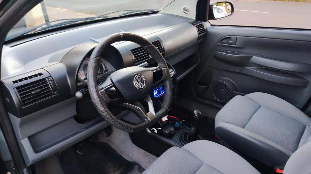VOLKSWAGEN Fox - Foto