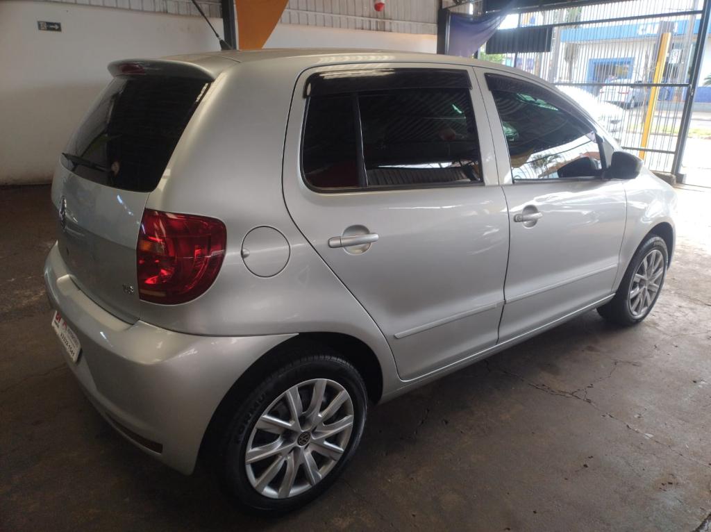 VOLKSWAGEN Fox - Foto