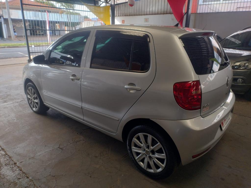 VOLKSWAGEN Fox - Foto