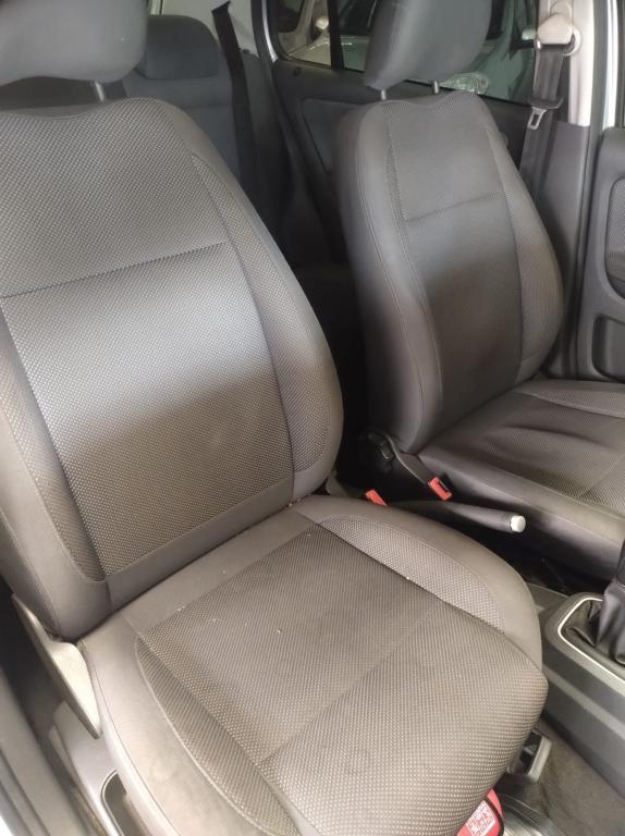 VOLKSWAGEN Fox - Foto