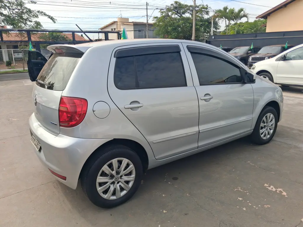 VOLKSWAGEN Fox - Foto