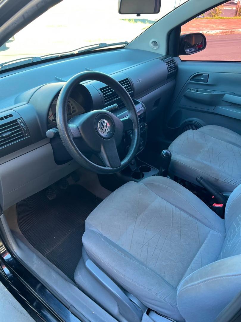 VOLKSWAGEN Fox - Foto