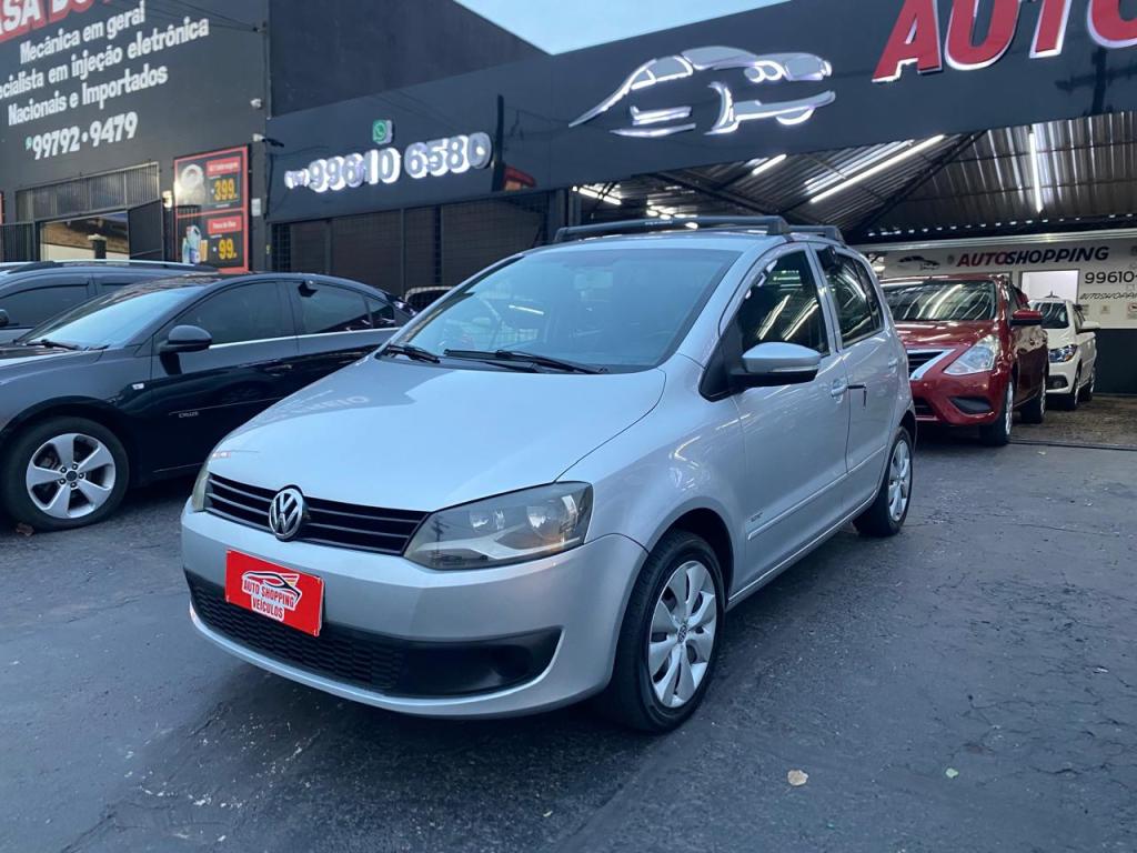 VOLKSWAGEN Fox - Foto