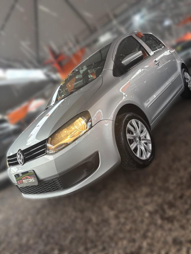 VOLKSWAGEN Fox - Foto