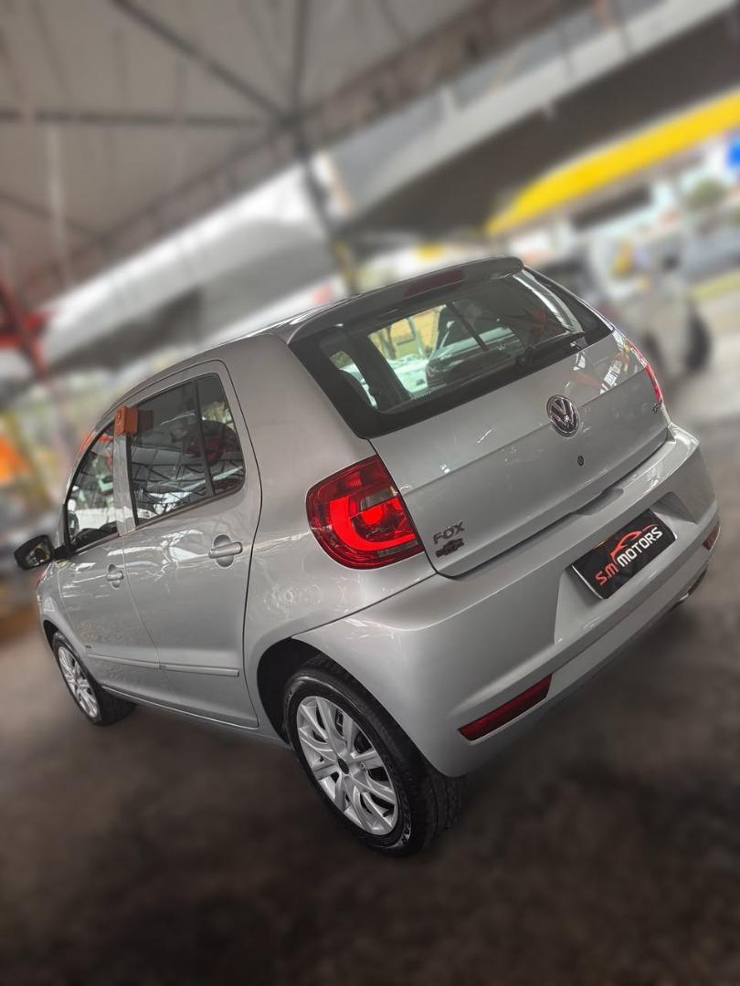 VOLKSWAGEN Fox - Foto