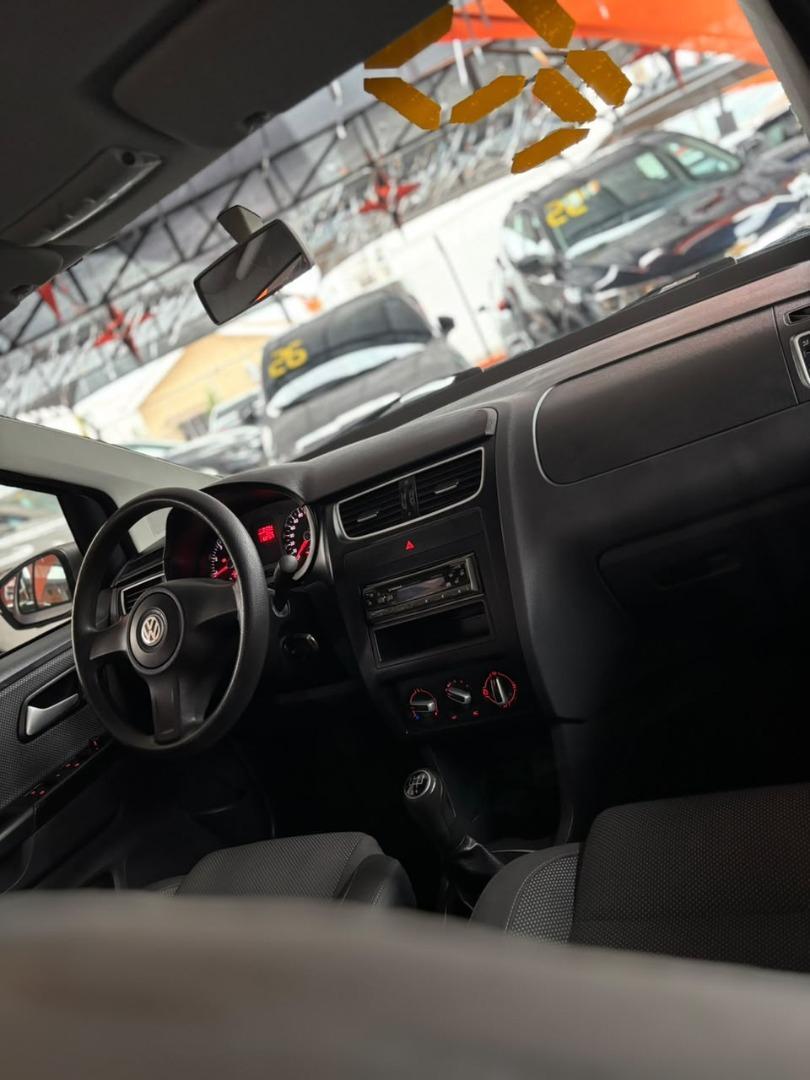 VOLKSWAGEN Fox - Foto