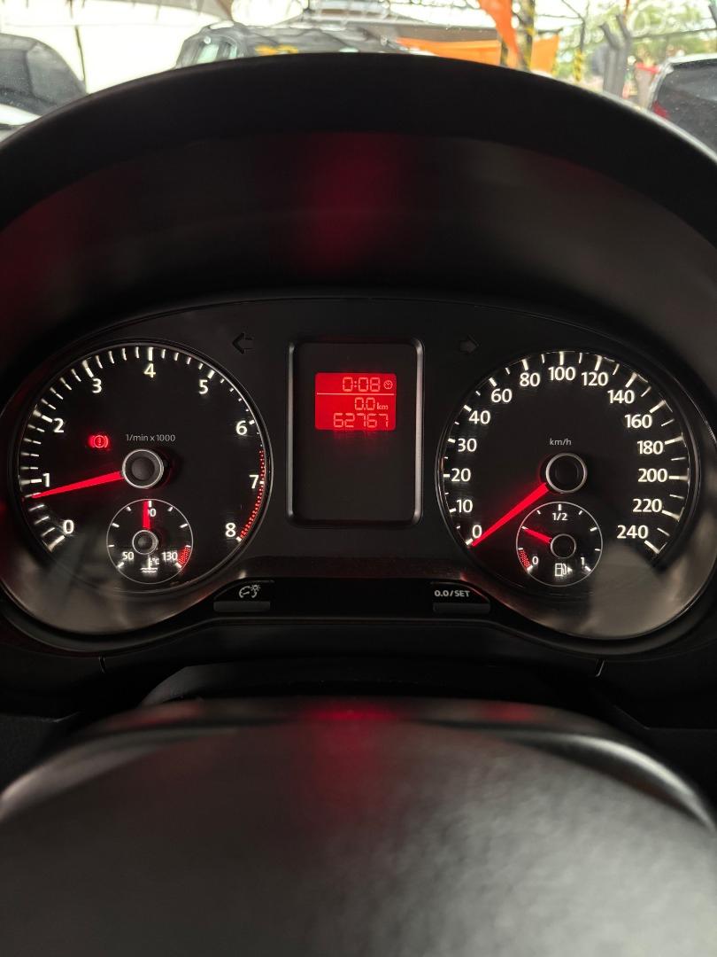 VOLKSWAGEN Fox - Foto