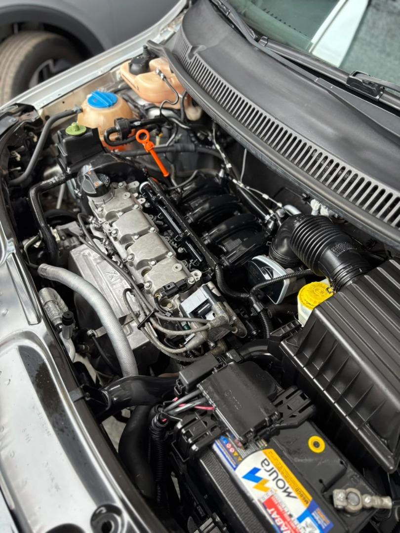 VOLKSWAGEN Fox - Foto