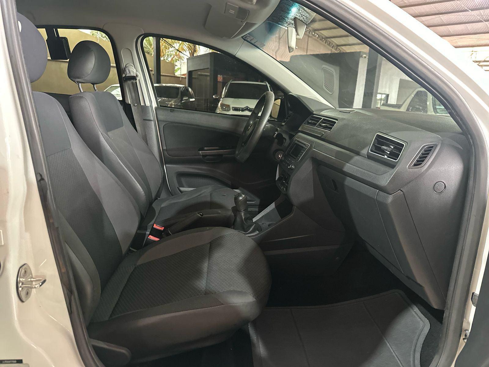 VOLKSWAGEN Gol - Foto