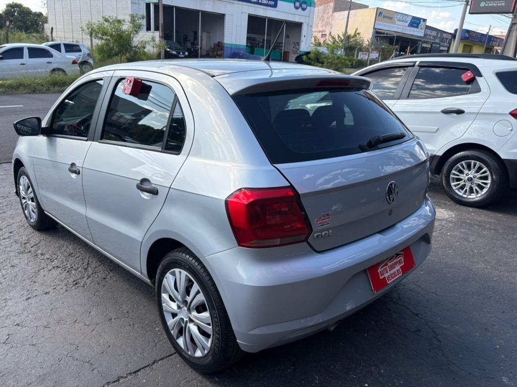 VOLKSWAGEN Gol - Foto