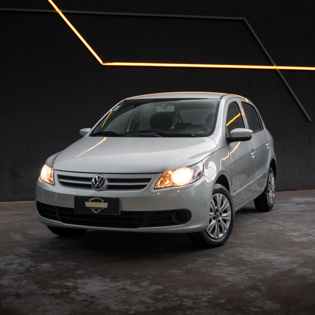 VOLKSWAGEN Gol