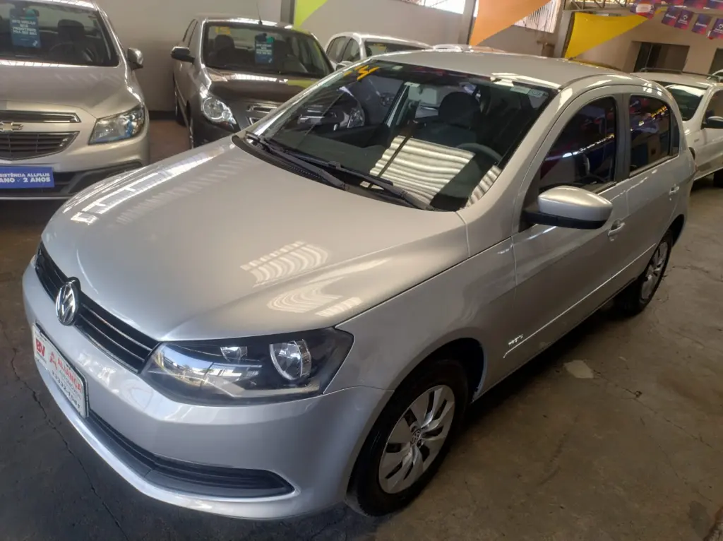 VOLKSWAGEN Gol - Foto
