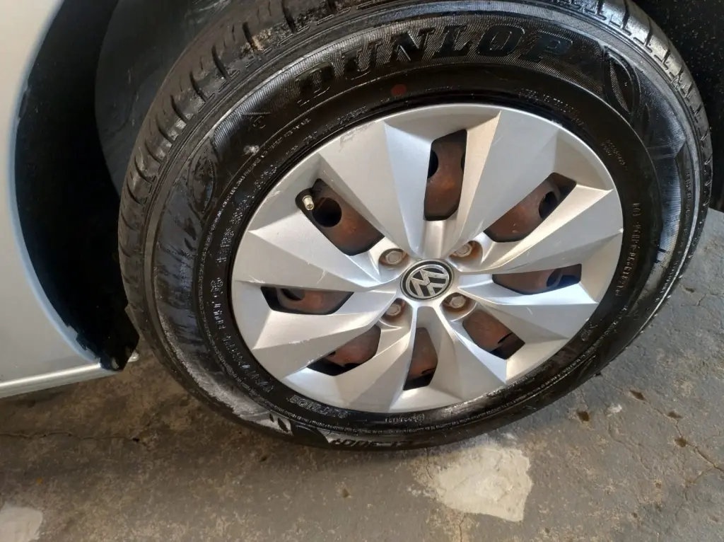 VOLKSWAGEN Gol - Foto