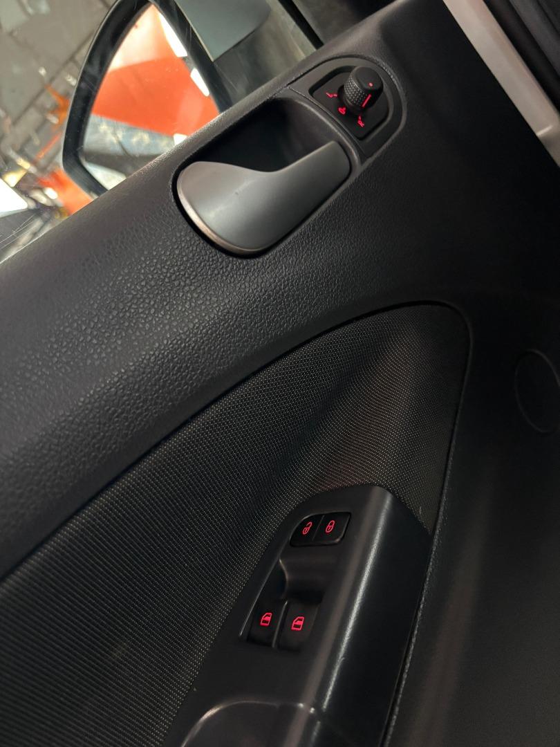 VOLKSWAGEN Gol - Miniatura